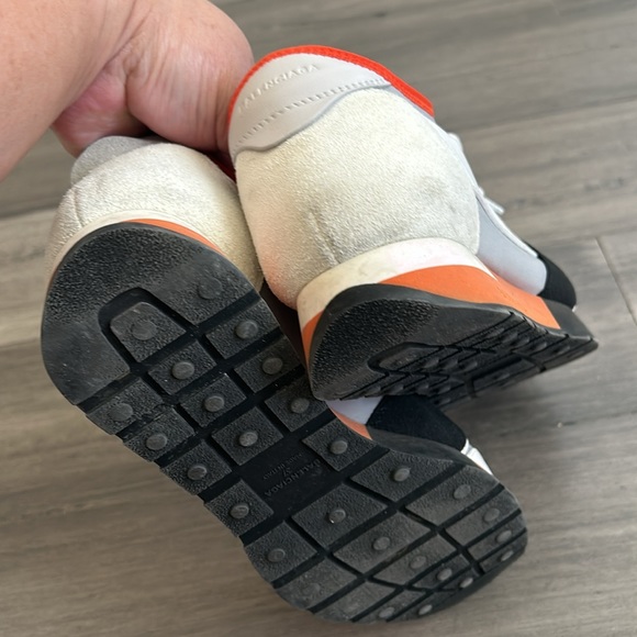 Balenciaga sneakers . Used with box . - Picture 3 of 4